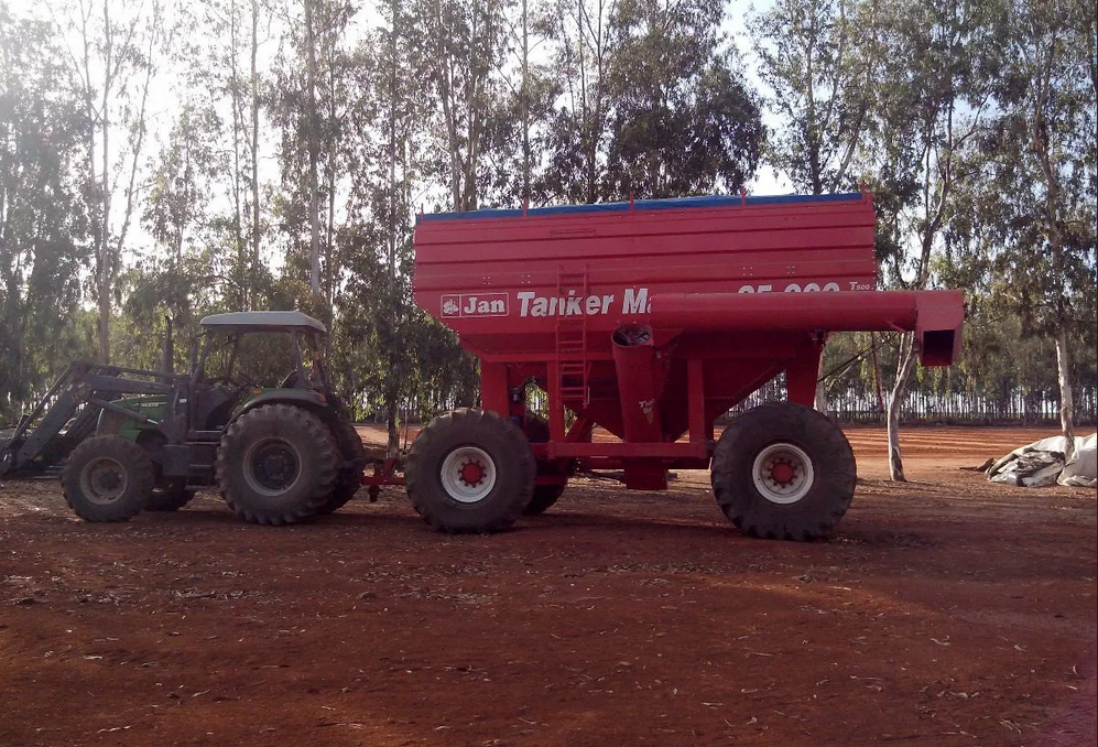 Vagão Graneleiro Tanker Jan.png